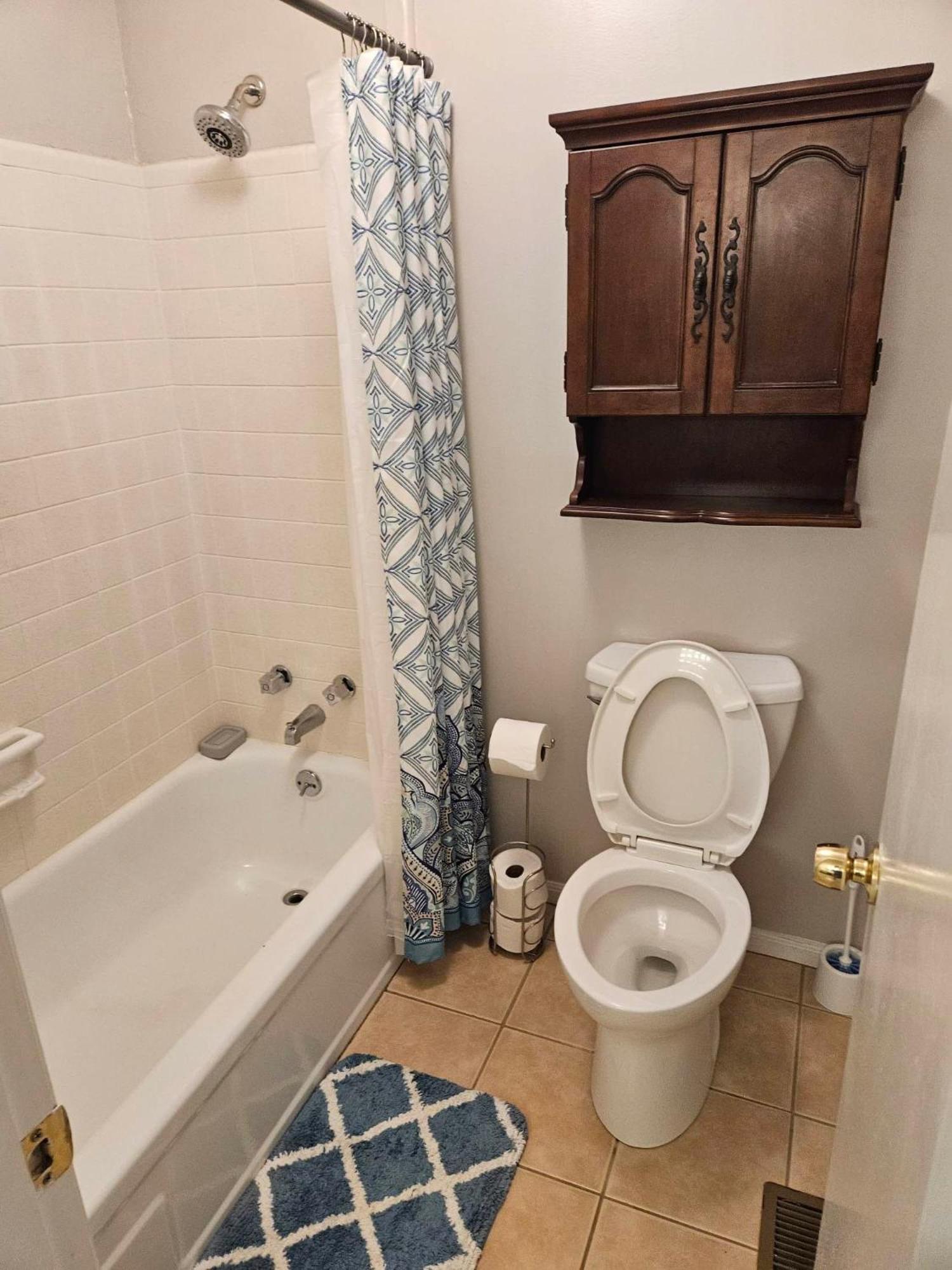 Gsrealty Apartment